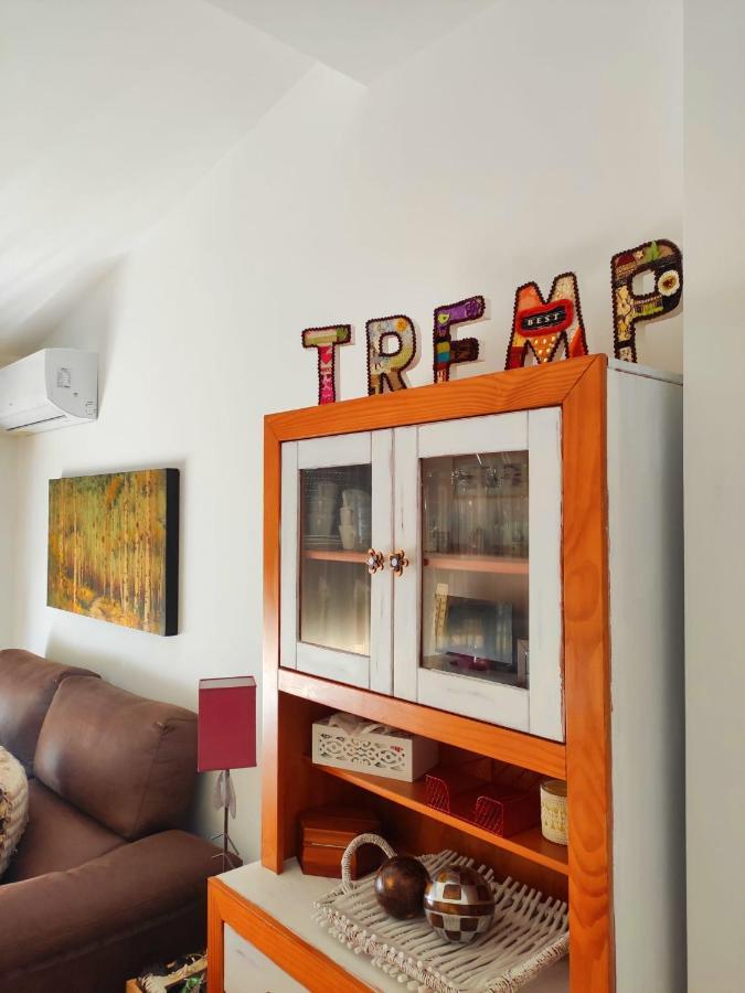 Acogedor Atico Duplex En Tremp Lejlighed Eksteriør billede